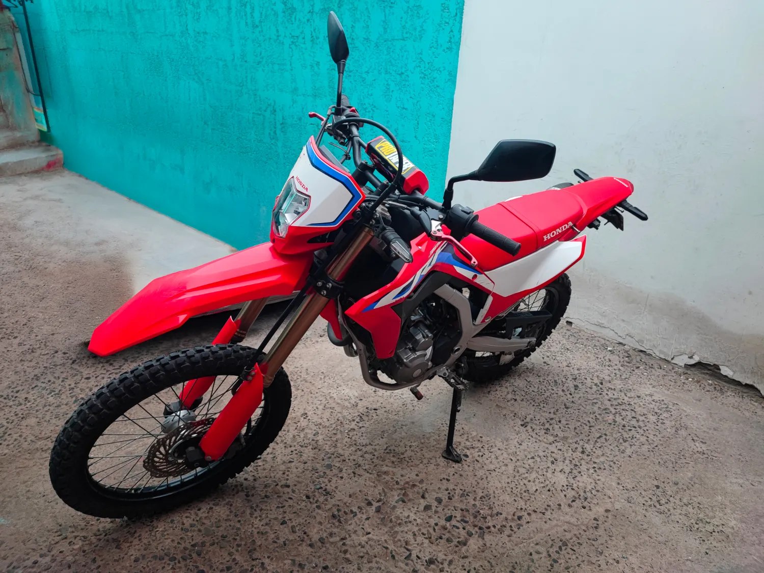 Tobby te rifa la moto - Imagen 6