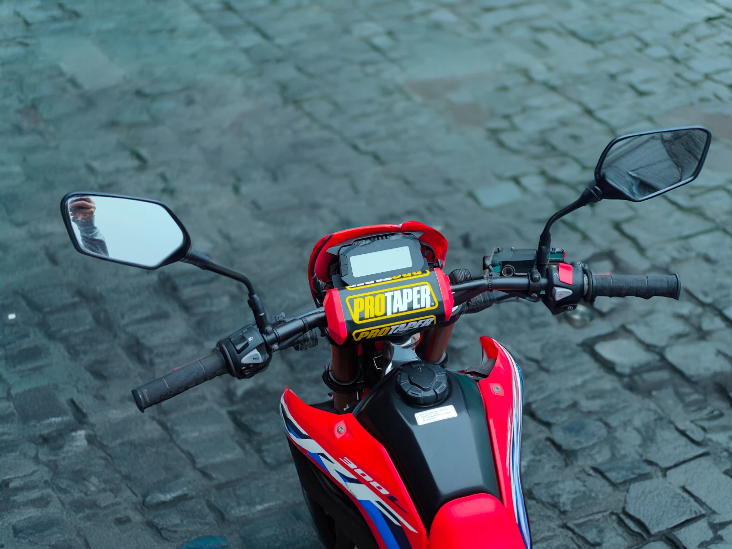 Tobby te rifa la moto - Imagen 4